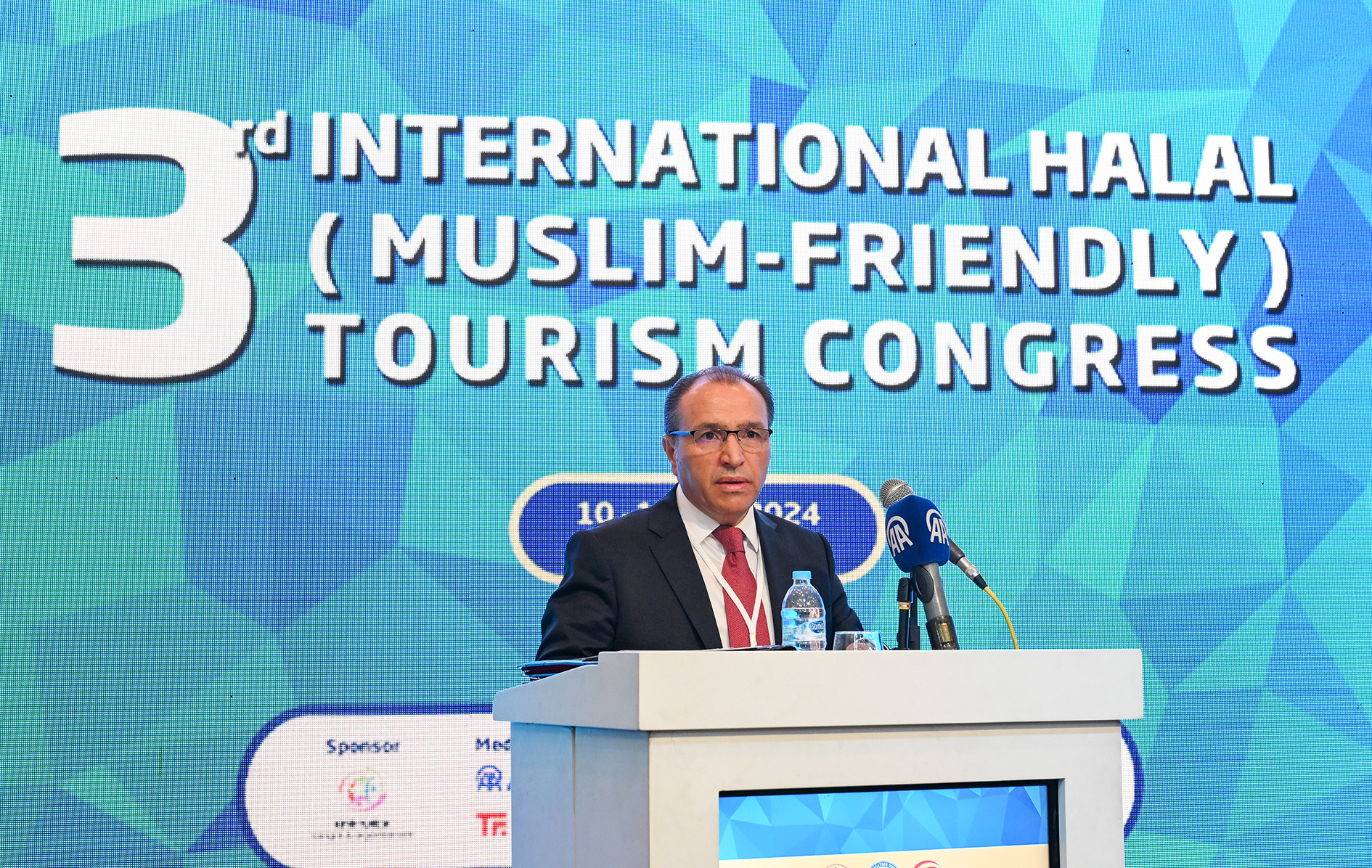 3. Uluslararası Helal Turizm Kongresi Başarıyla Gerçekleştirildi