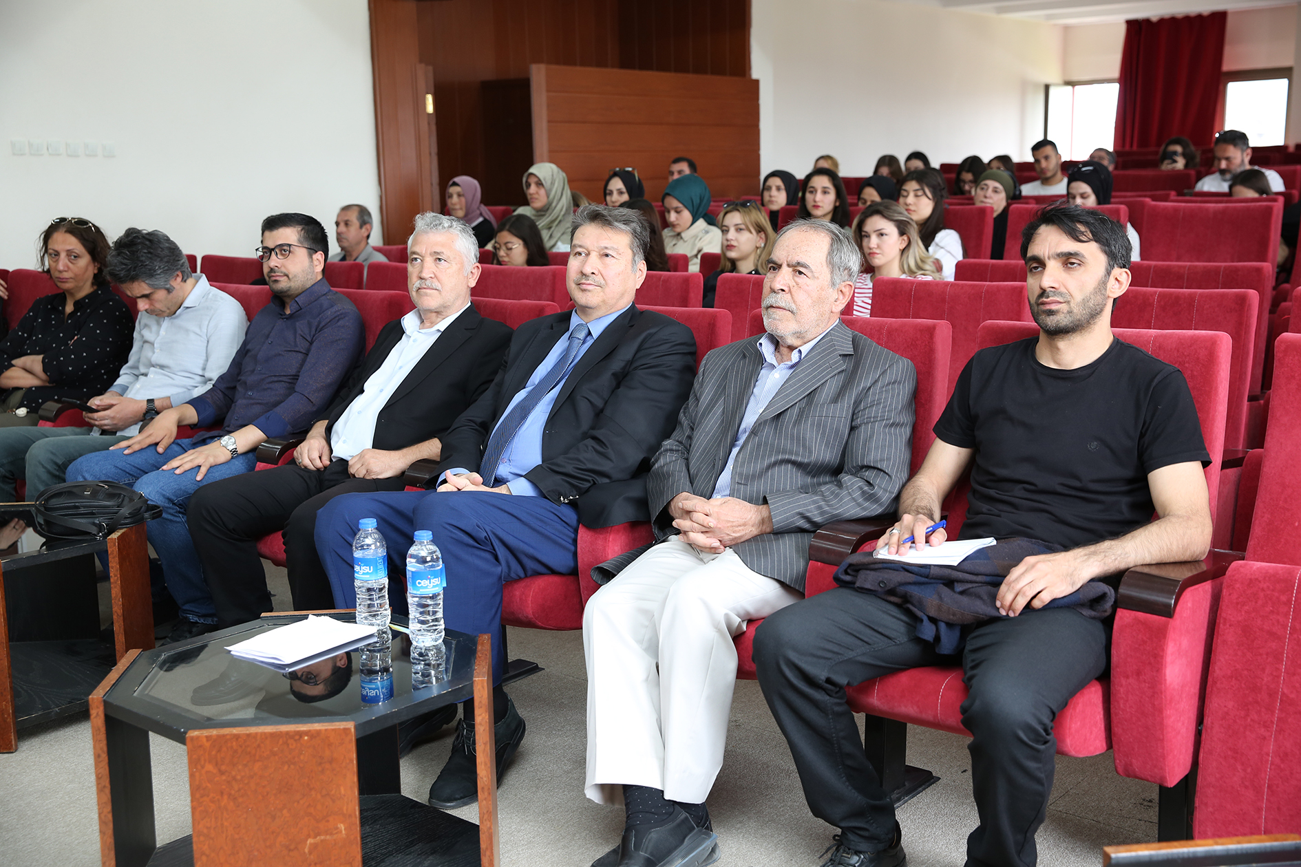“Türkiye’de Felsefe ve Eğitim” Konferansı Düzenlendi