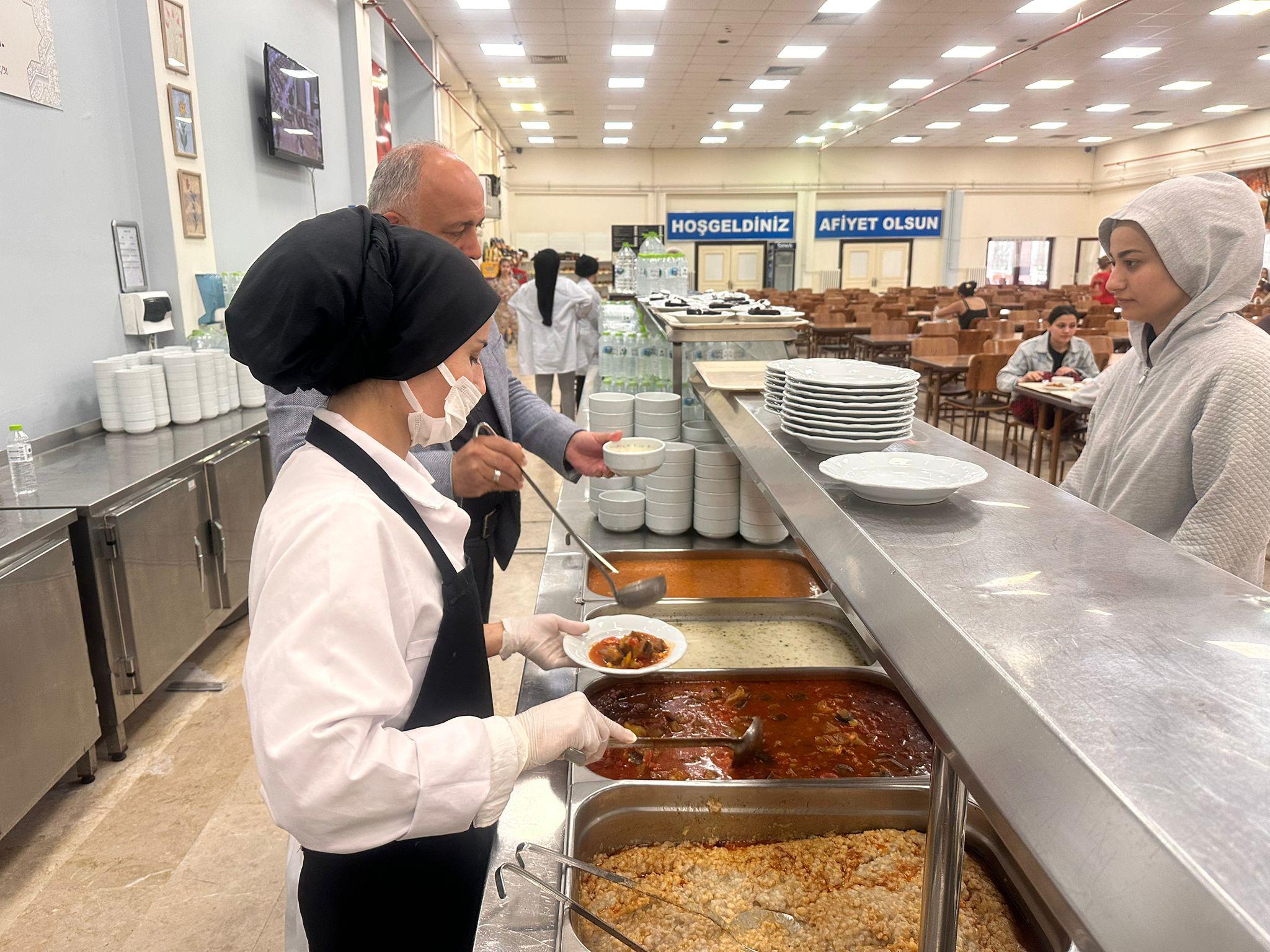 Öğrencilere Keşkek İkramı