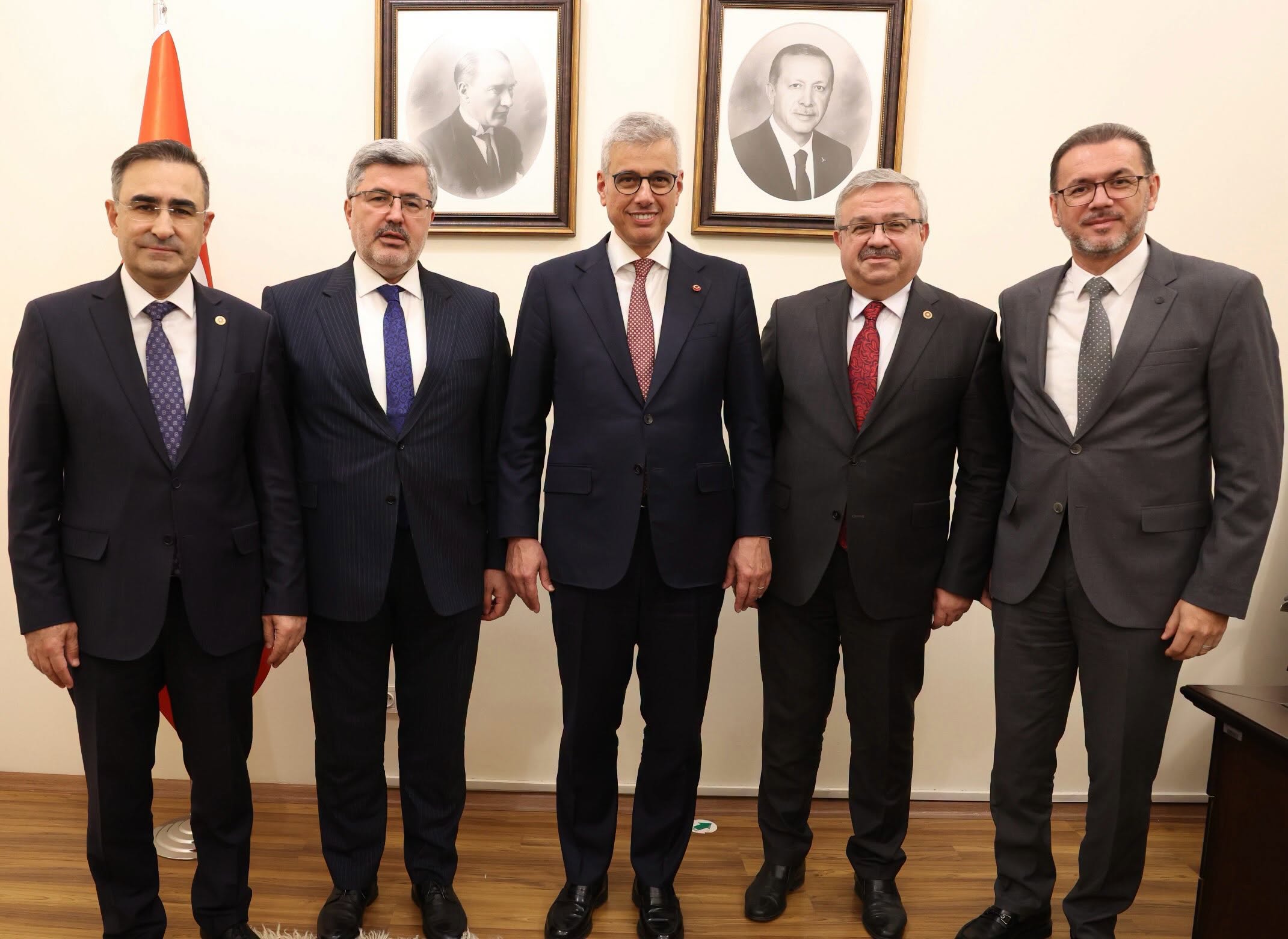 Vekiller, Sağlık Bakanı Memişoğlu İle Görüştüler