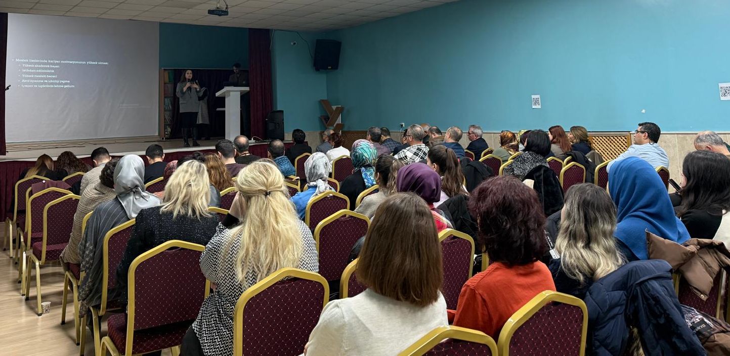 AFSÜ KAGİM Meslek Liselerinde Kariyer Motivasyonu Çalıştayına Katıldı