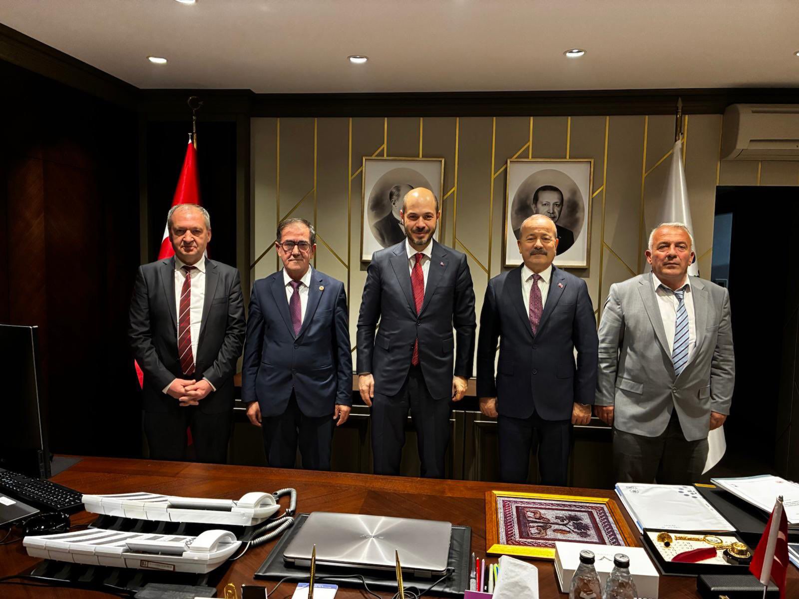 TAYTAK TOPLU KONUT İDARESİ BAŞKANI SUNGUR’U ZİYARET ETTİ