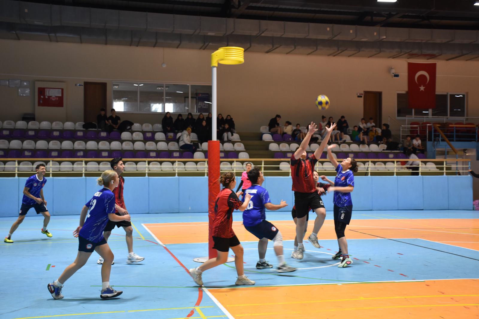 Korfbol Müsabakaları Başladı
