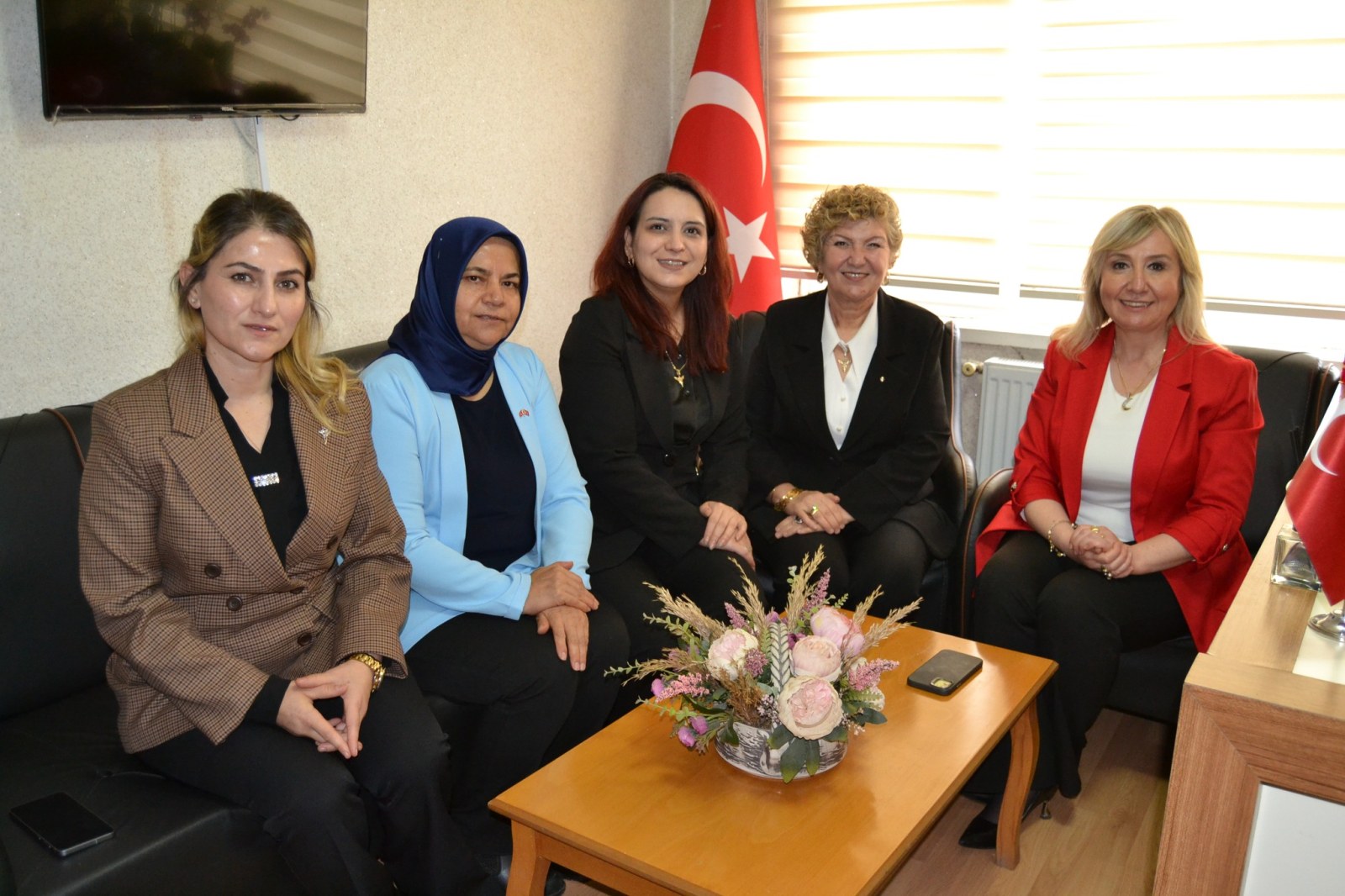 MHP KAÇEP Üyelerinden Gün FM'e Ziyaret