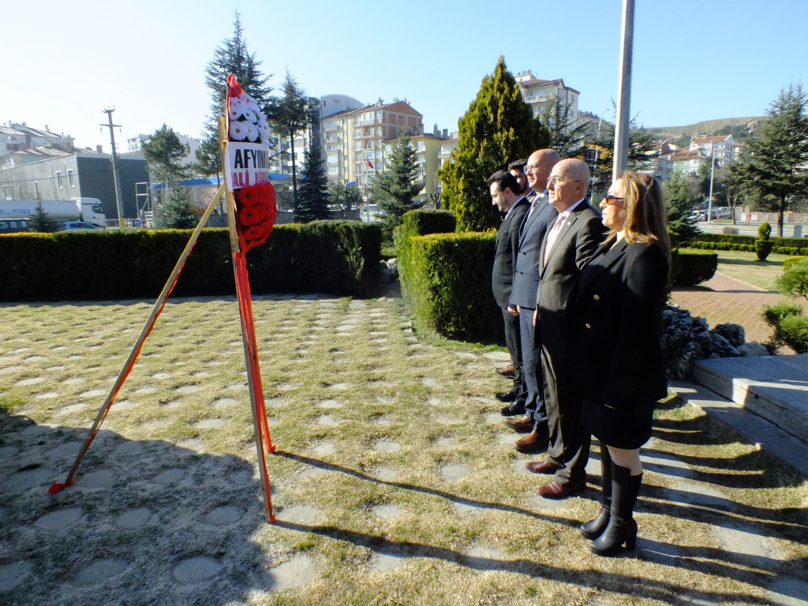 Muhasebe Haftası Nedeniyle Çelenk Sunumu Yapıldı