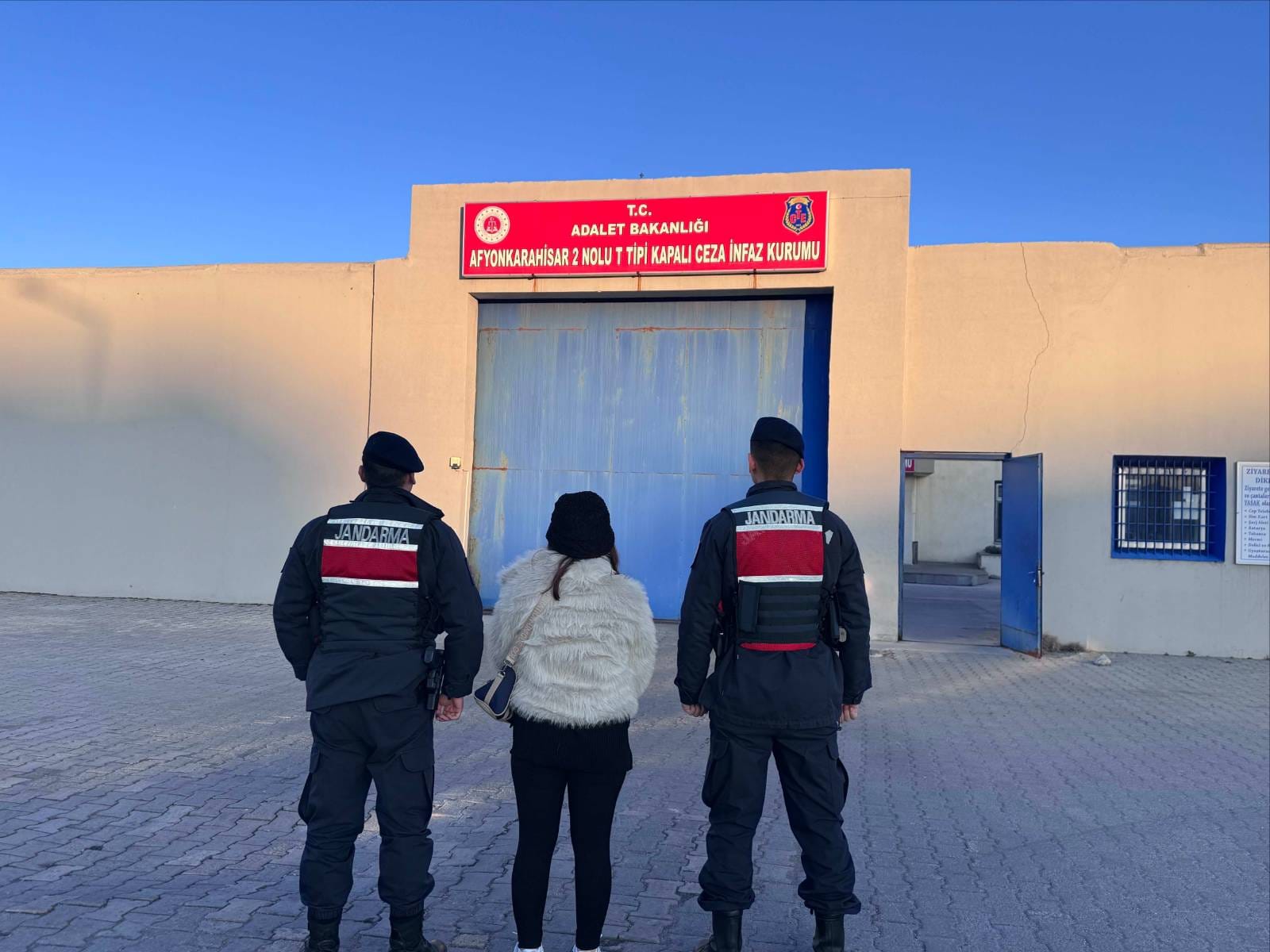 Yolcu Otobüsünde Yakayı Ele Verdi