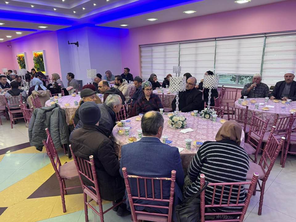 Altı Nokta Körler Derneği İftarda Buluştu