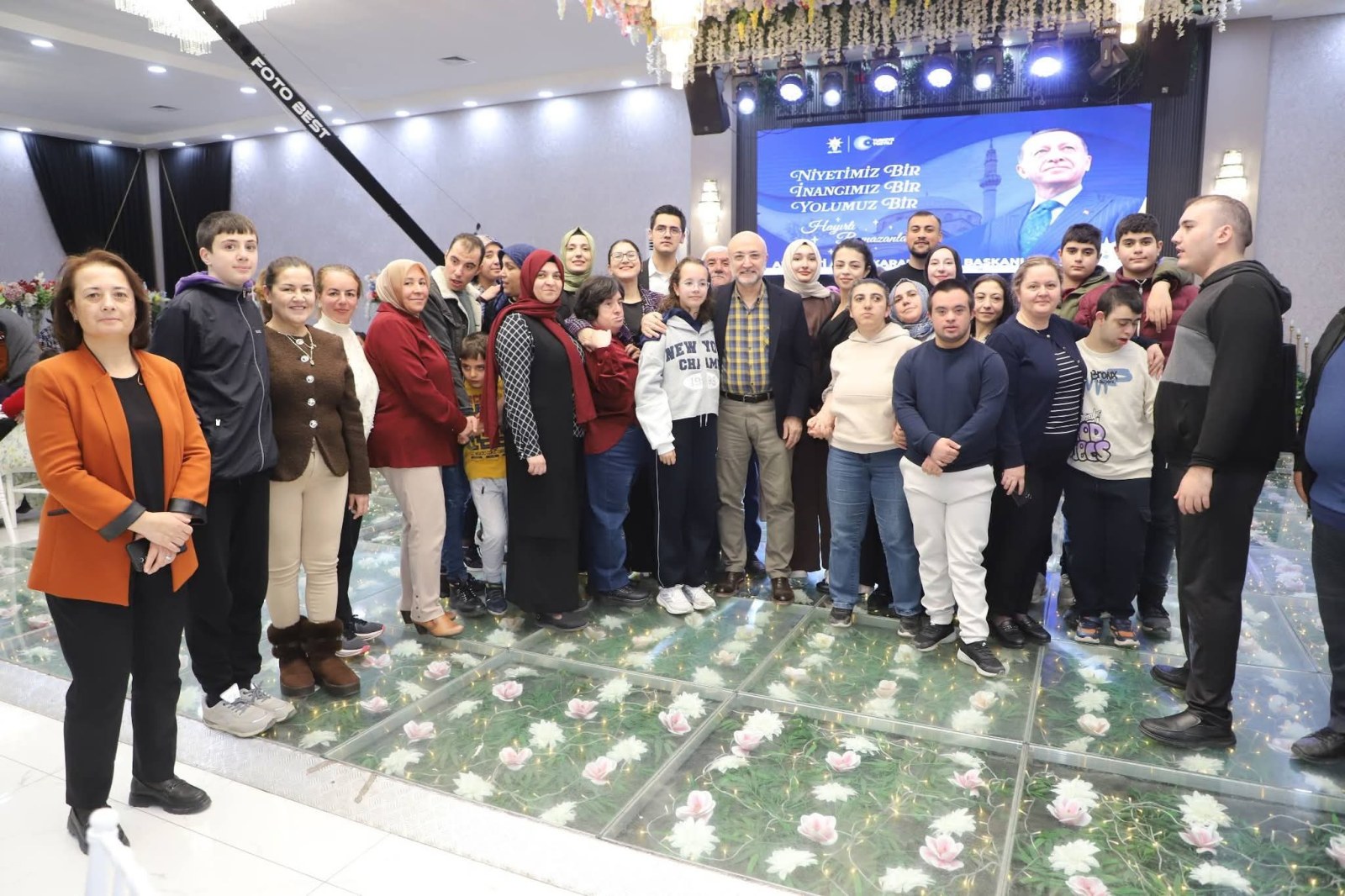 “GÖNÜL SOFRALARIMIZ KARDEŞLİĞİMİZİ GÜÇLENDİRİYOR”