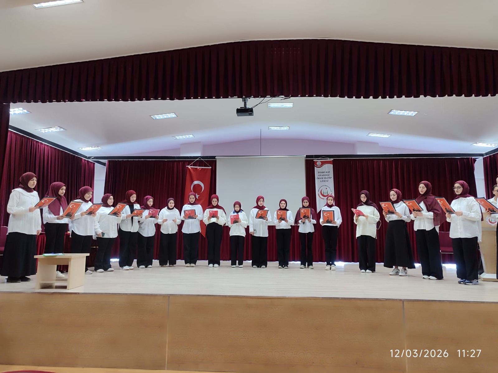 TOBB Kız Anadolu İmam Hatip Lisesi’nde “İstiklal Marşı ve Çanakkale Ruhu” Programı