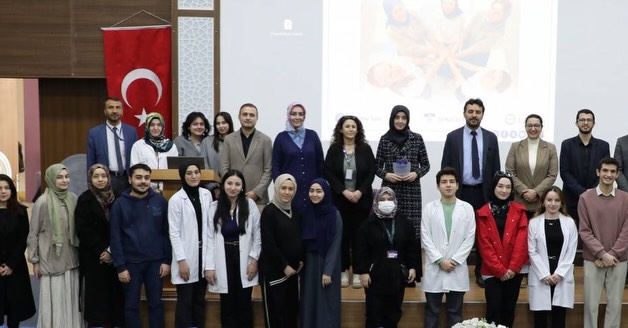 Anatoprak, Hak ve Sorumluluklarıyla Kadını Anlattı