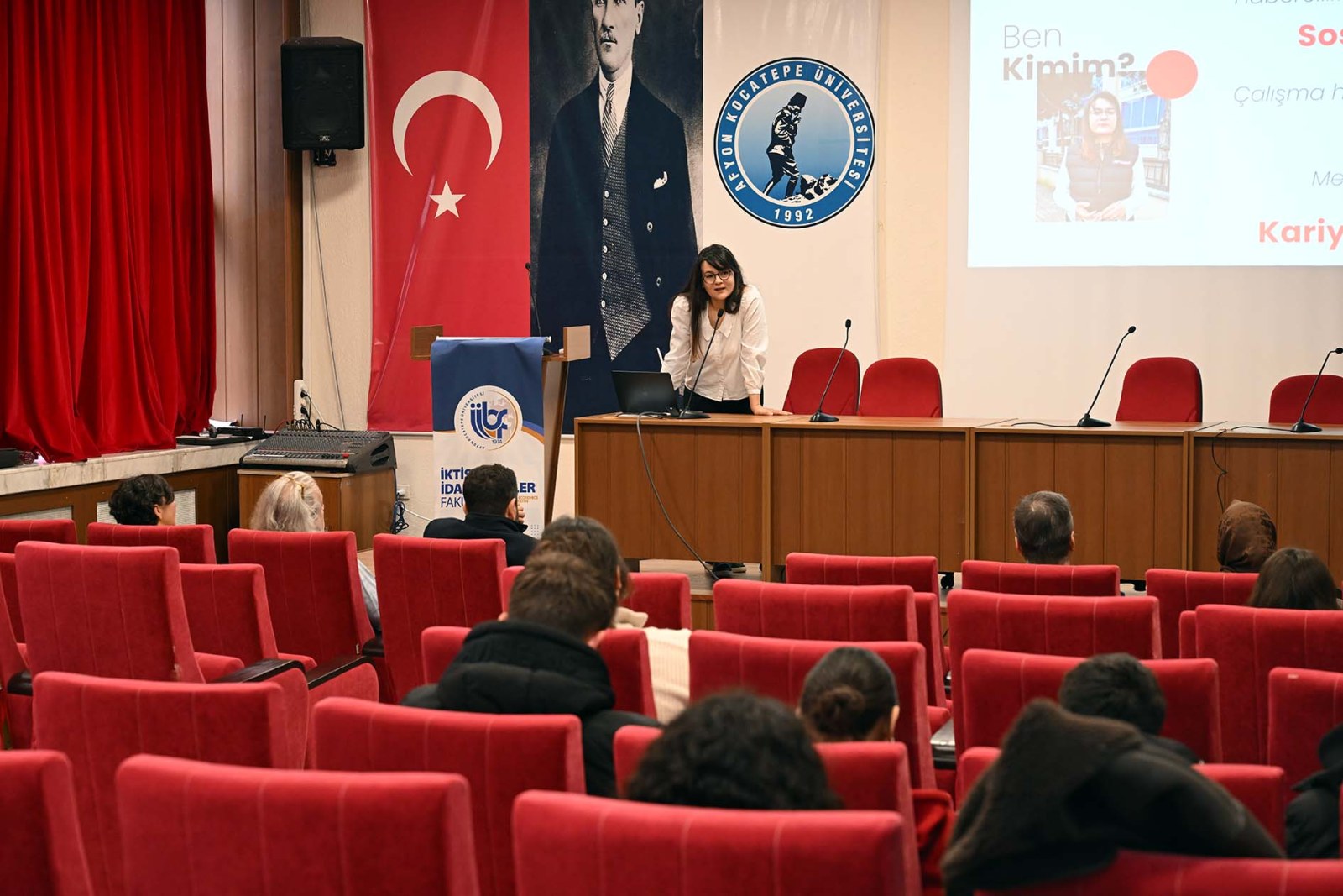 TRT MUHABİRİ: “BU MESLEK, TUTKU VE SORUMLULUK BİLİNCİ OLMADAN YAPILAMAZ”