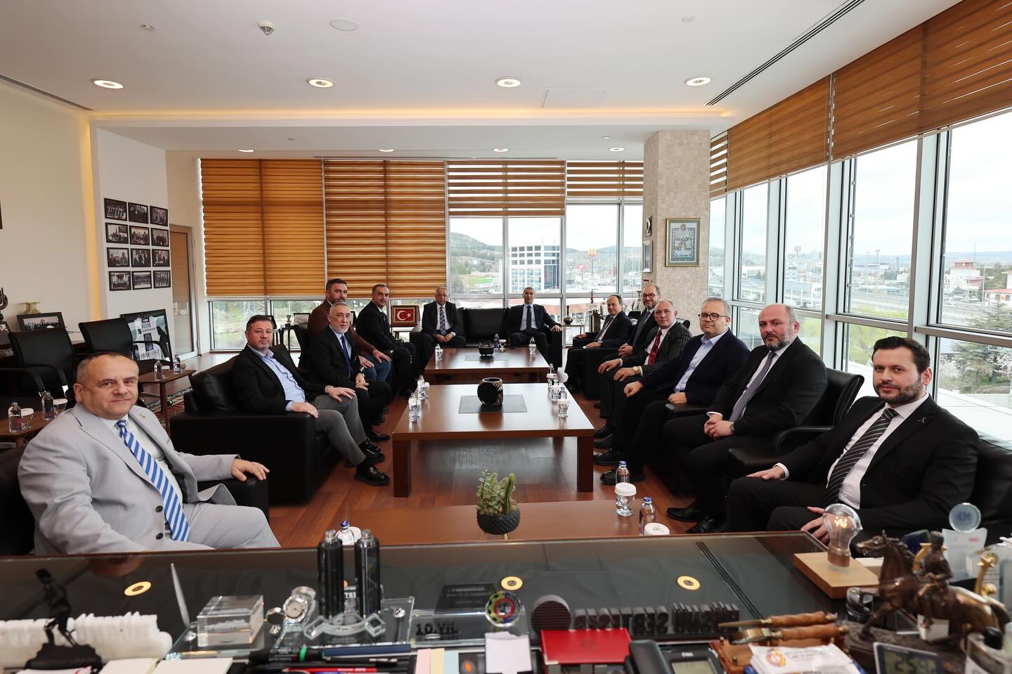 VALİ AKTAŞ SERTESER'İ ZİYARET ETTİ