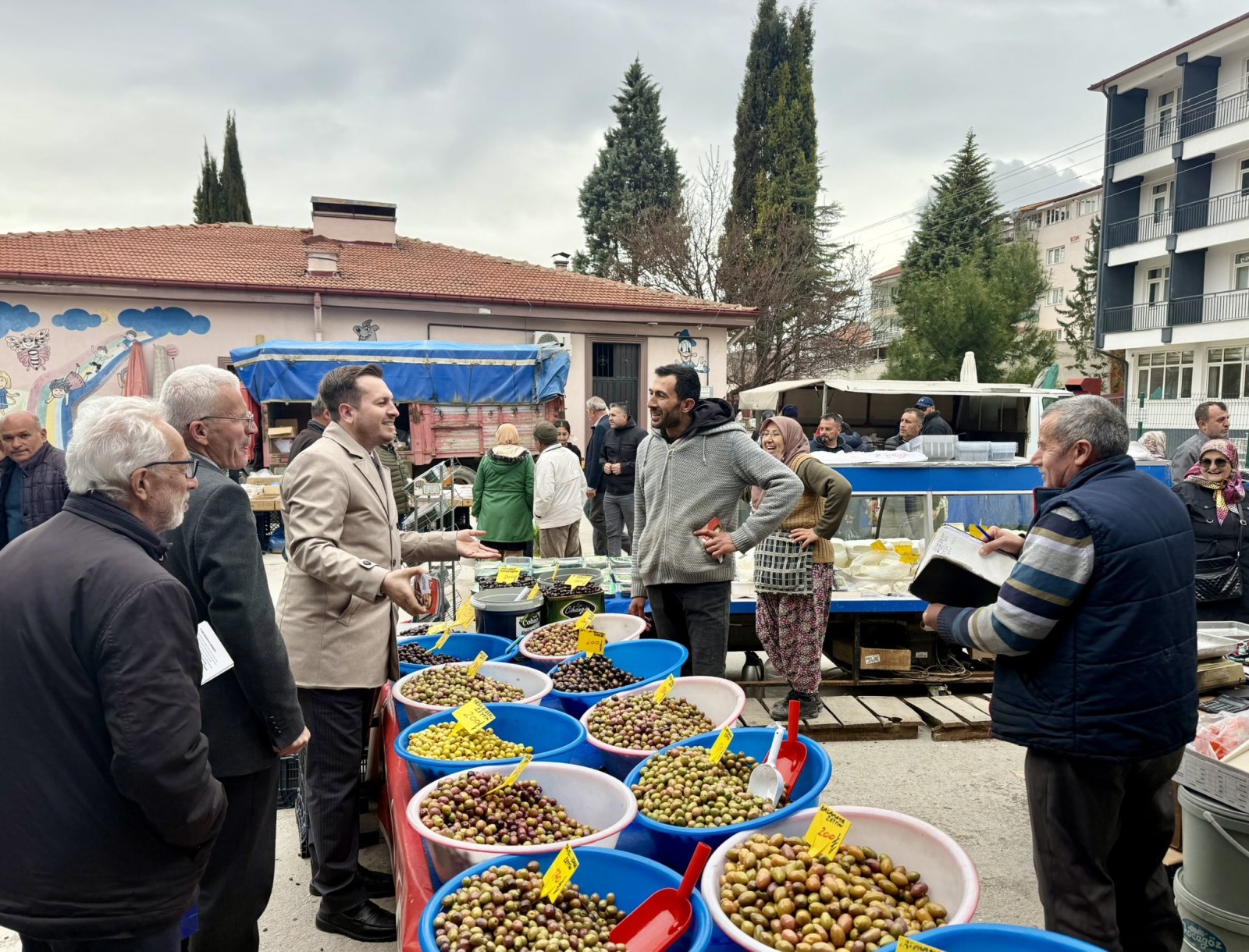 Saadet Partisi Esnafı Dinledi