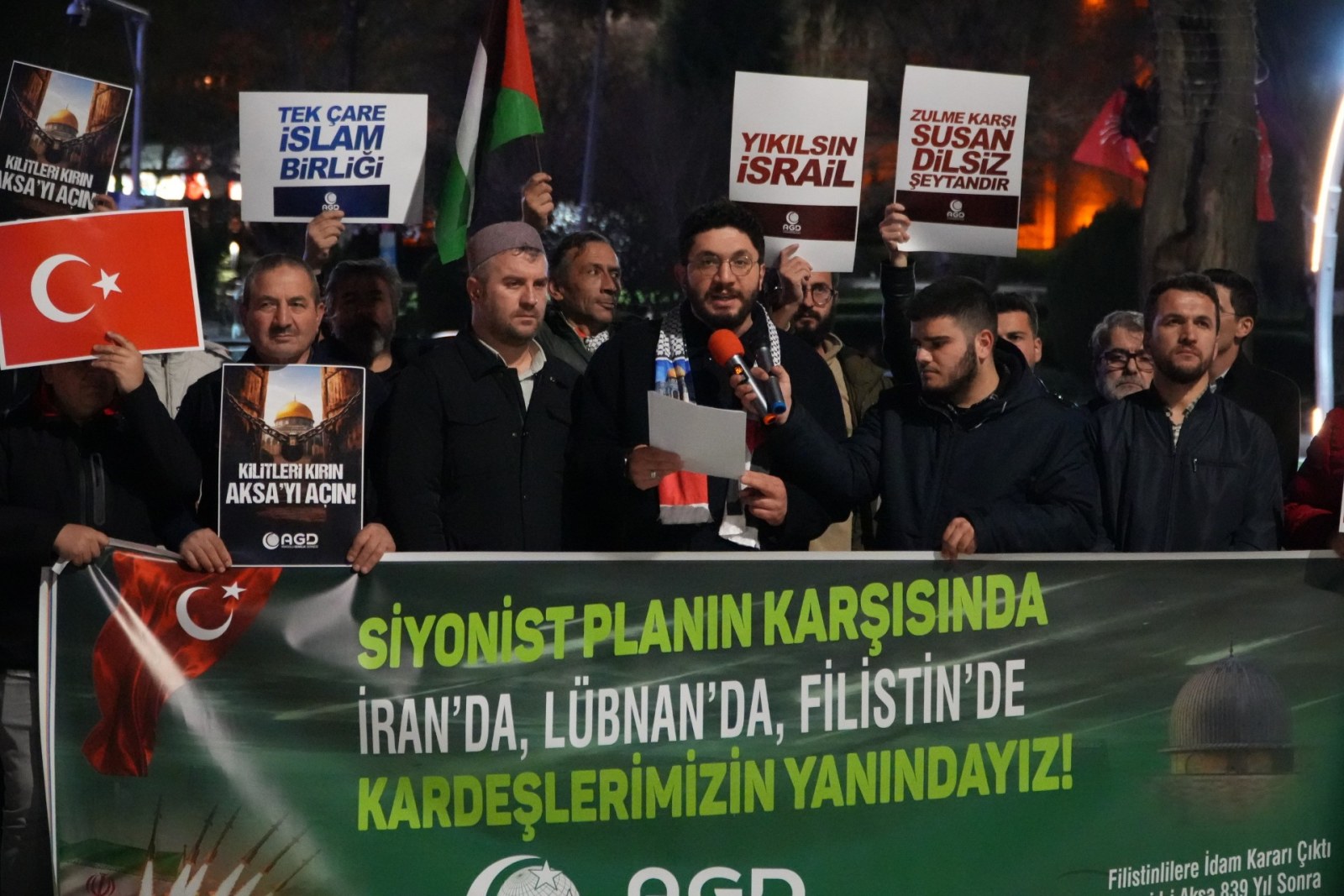 TRUMP VE NETANYAHU’NUN HEVESİ KURSAĞINDA KALMIŞTIR!