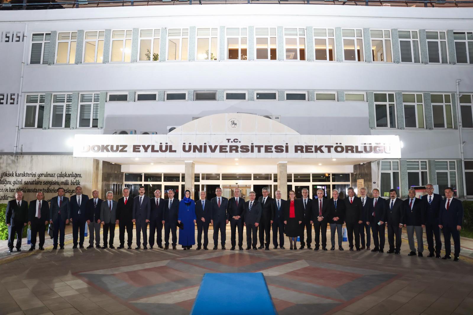 REKTÖR KARAKAŞ EGE BÖLGESİ ÜNİVERSİTELERİ REKTÖRLER TOPLANTISINA KATILDI