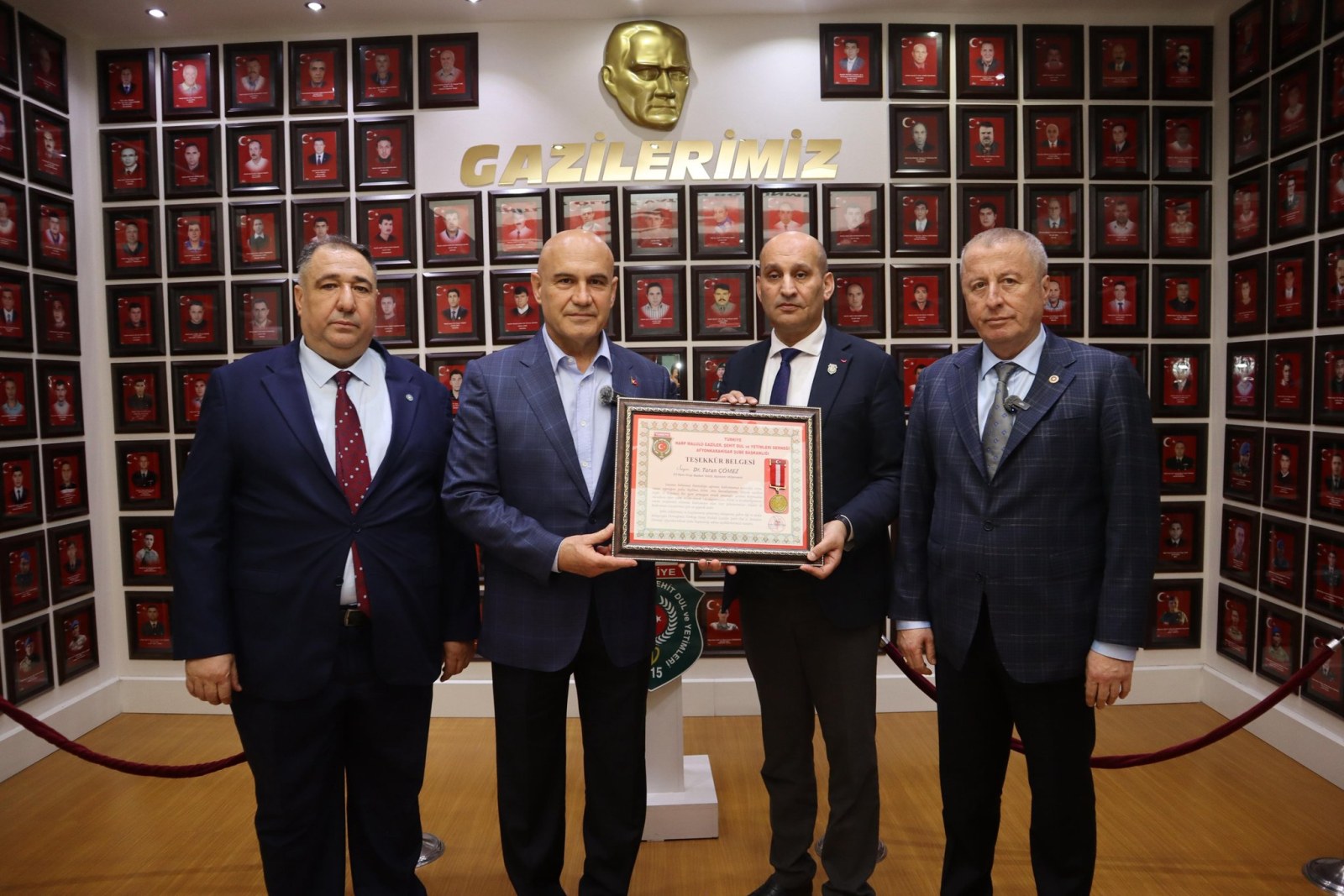 İYİ PARTİ HEYETİNDEN ŞEHİT AİLELERİ VE GAZİLERE VEFA ZİYARETİ