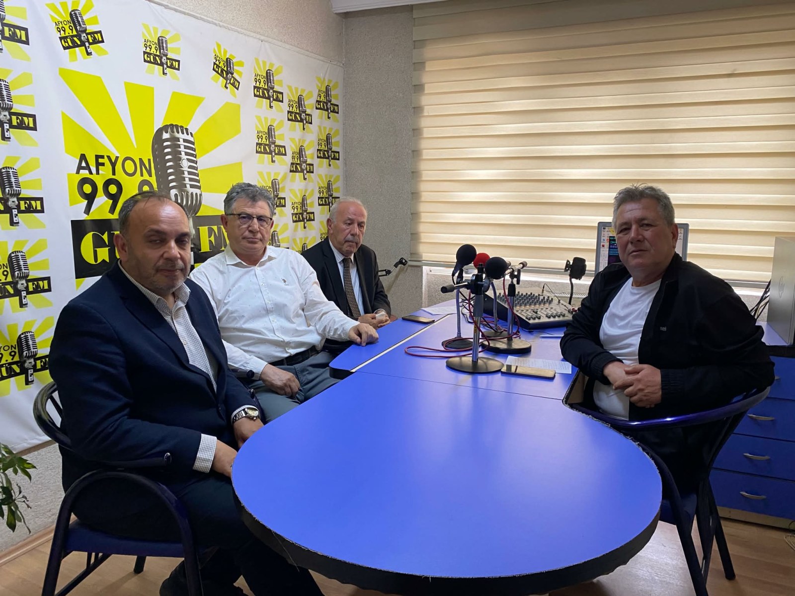 KÖY ENSTİTÜLERİNİN YERİNİ FETÖ ALDI