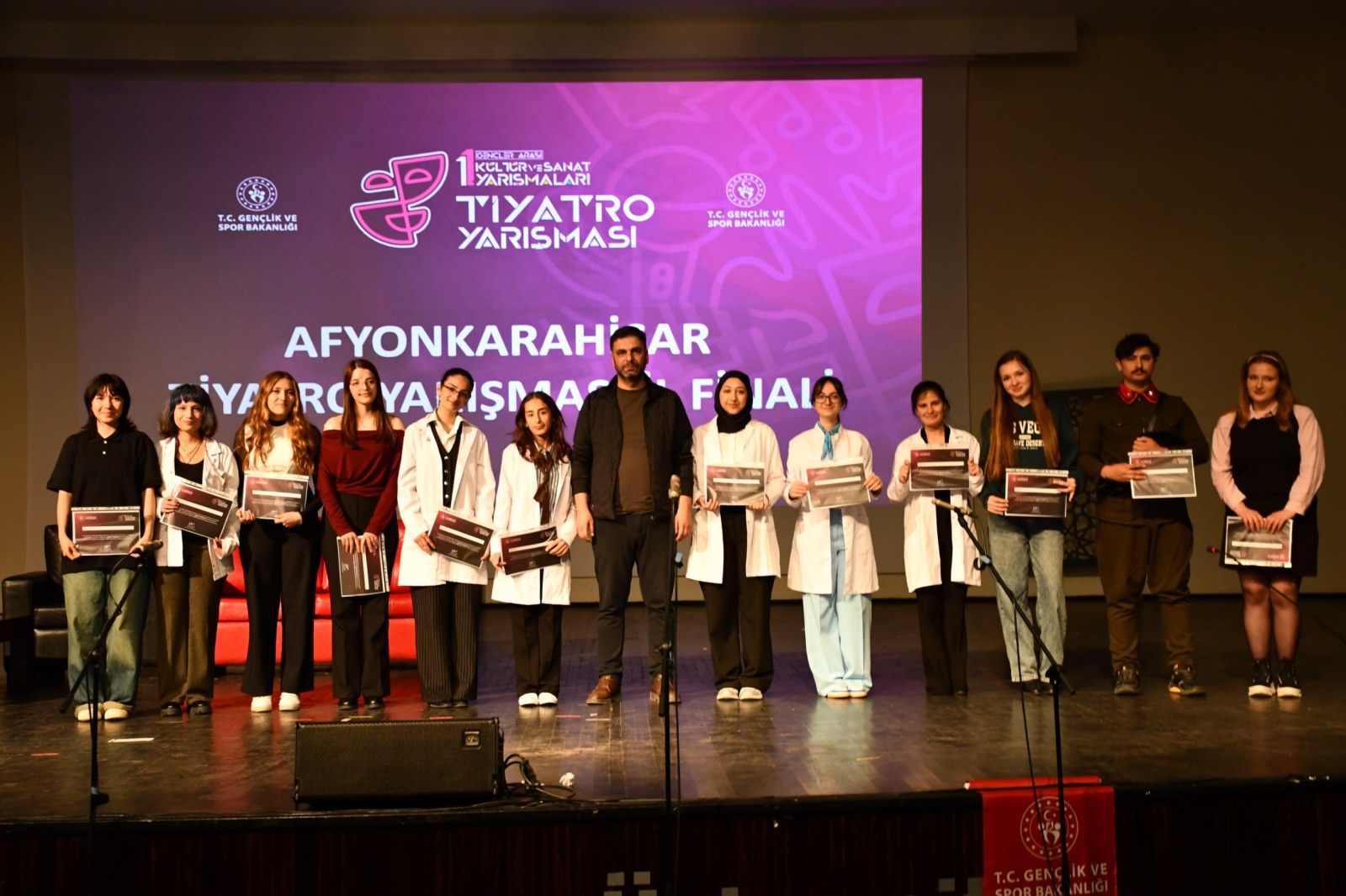 Gençler Arası Tiyatro Yarışması İl Finali Tamamlandı