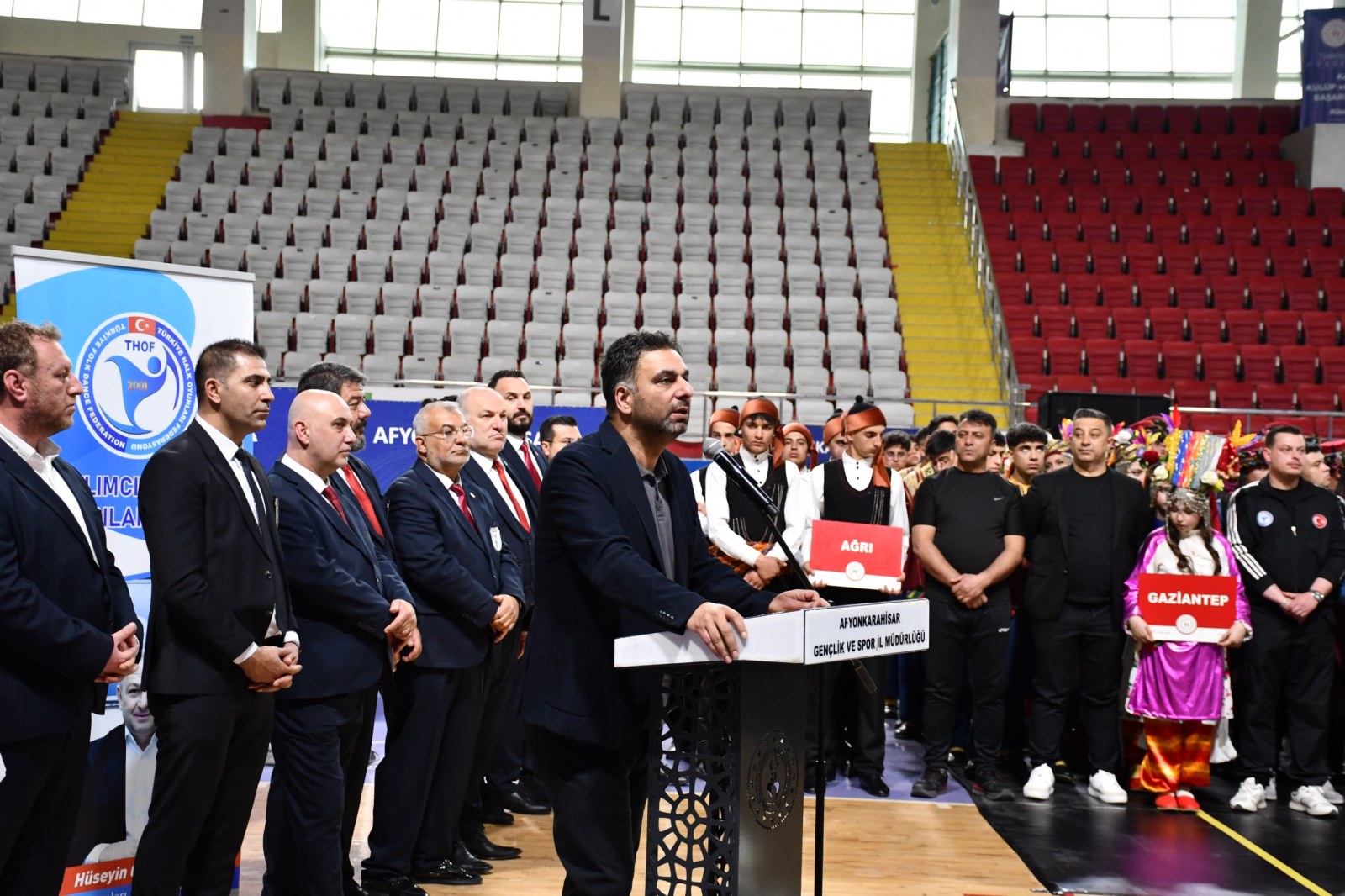 Afyonkarahisar’da Halk Oyunları Türkiye Şampiyonası Tamamlandı