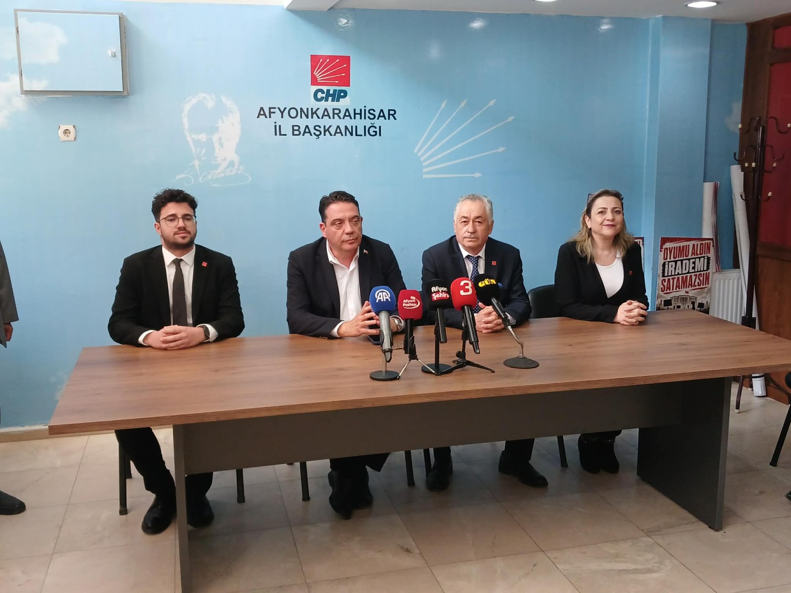 Bağcıoğlu, Afyonkarahisar’da Basın Toplantısı Düzenledi