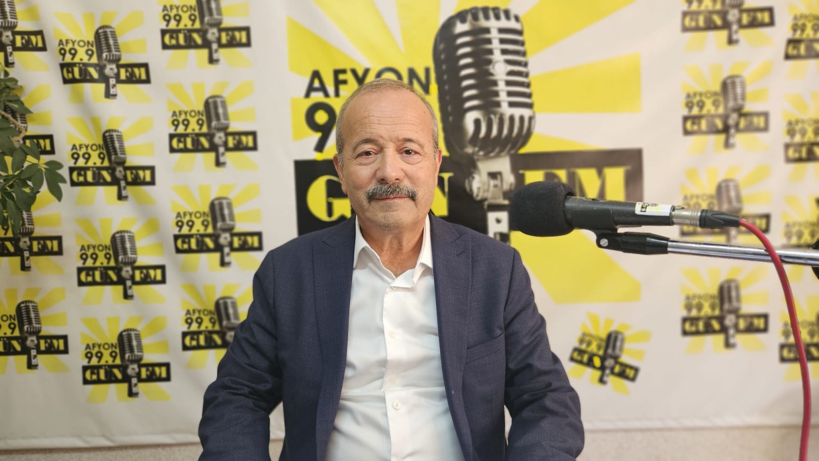 Taytak, Gün FM'in Kuruluş Yıldönümünü Kutladı