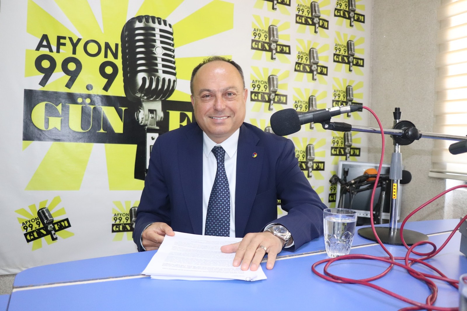 Serteser, Gün FM'i Kutladı