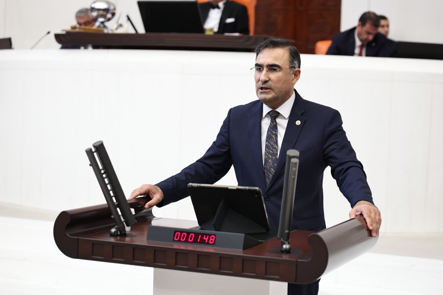 TBMM’de ‘Asker Hastaneleri’ Tartışması: AK Partili Arslan’dan 