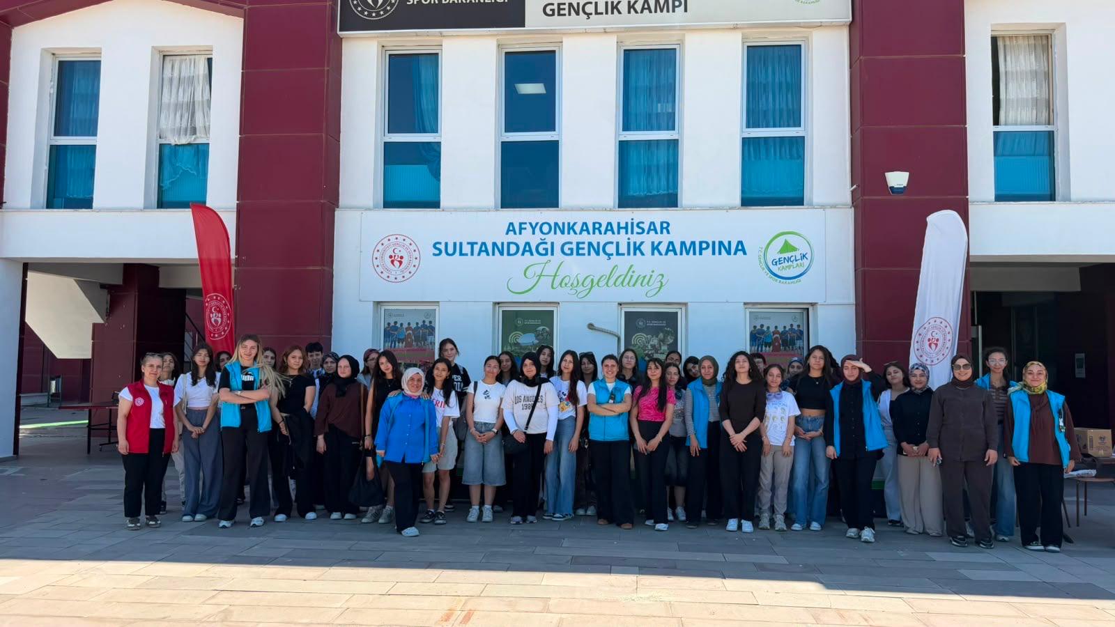 16-17 Yaş Kız Öğrenciler Ulusal Kamp Döneminin İlk Etabında Sultandağı Gençlik Kampı’nda Buluştu