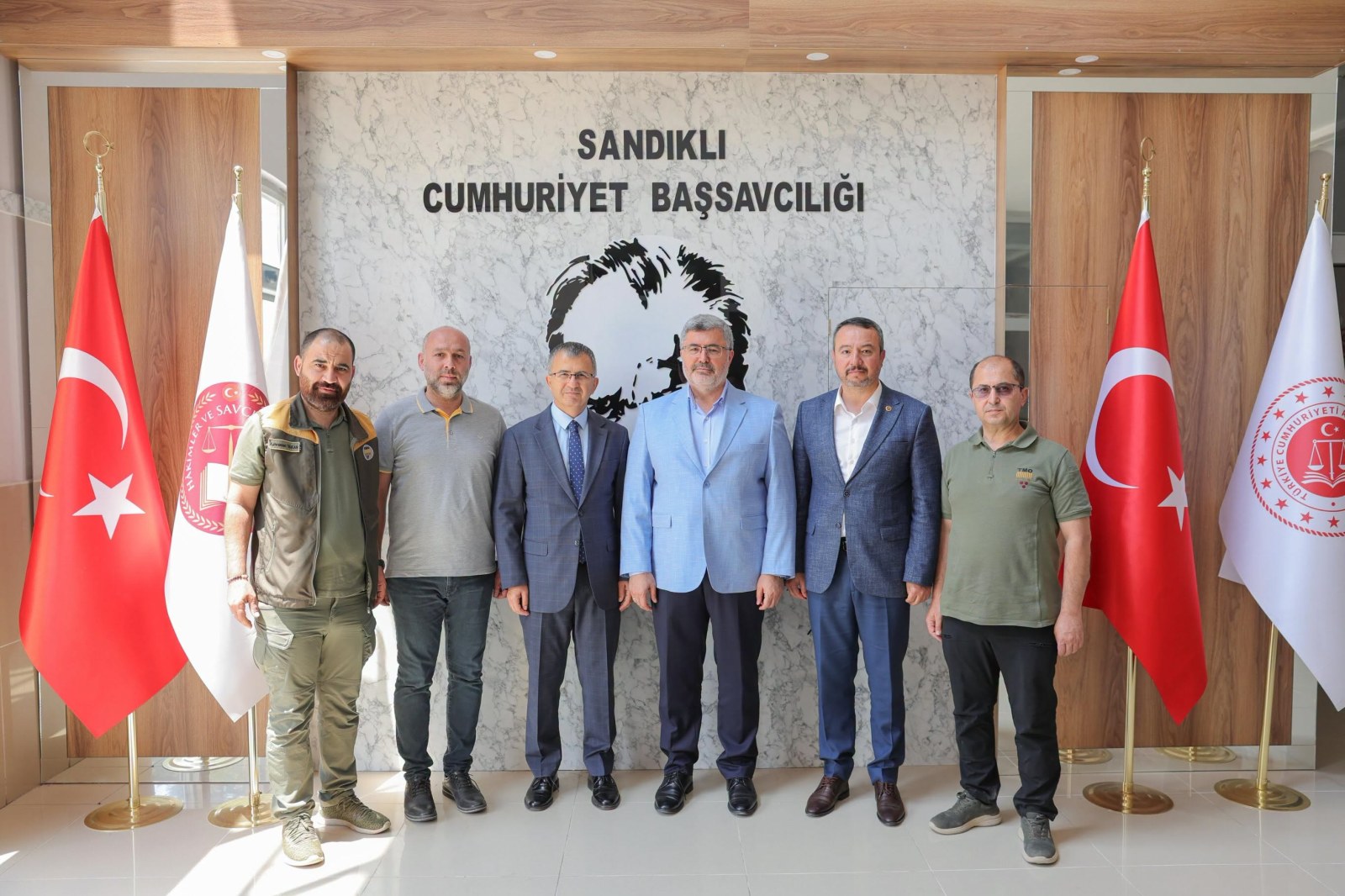 ÖZKAYA HAYIRLI OLSUN ZİYARETİNDE BULUNDU