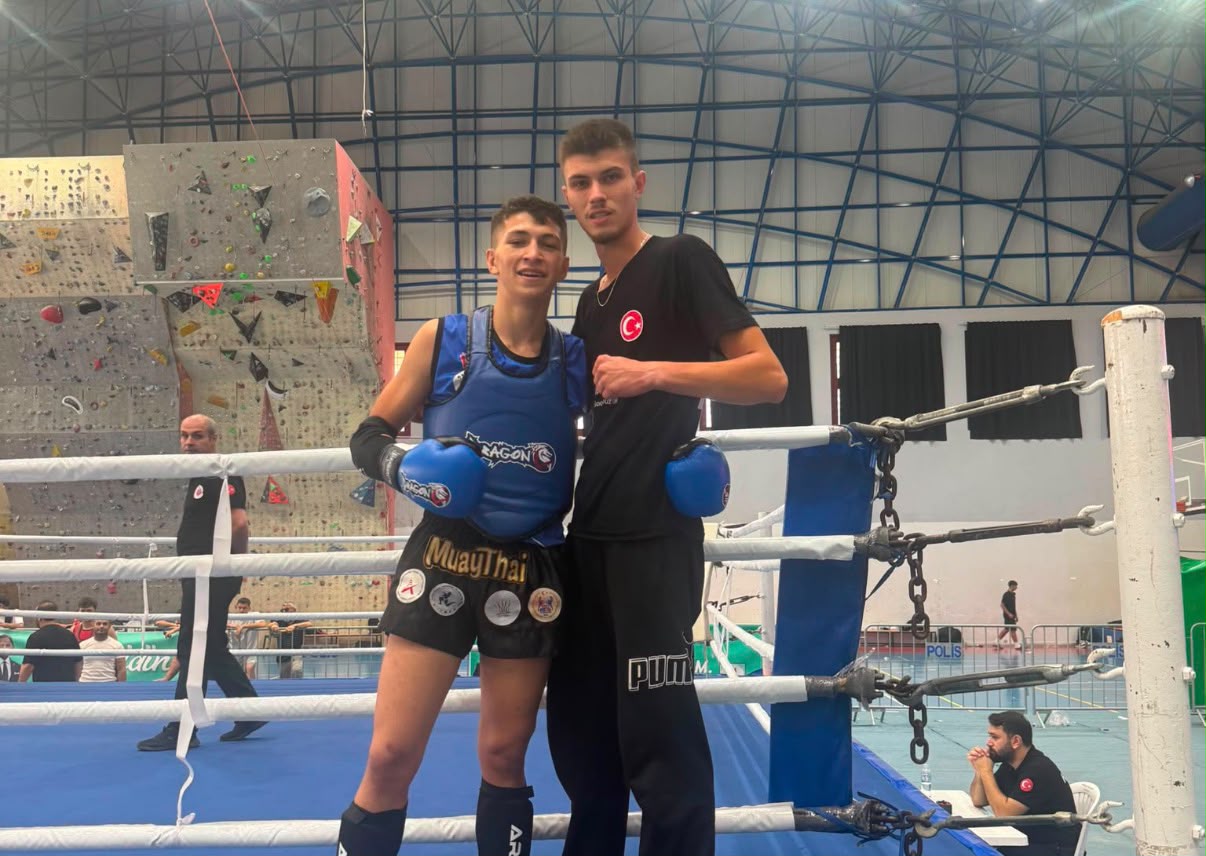 Muaythai Sporcularından Türkiye Şampiyonası'nda Büyük Başarı