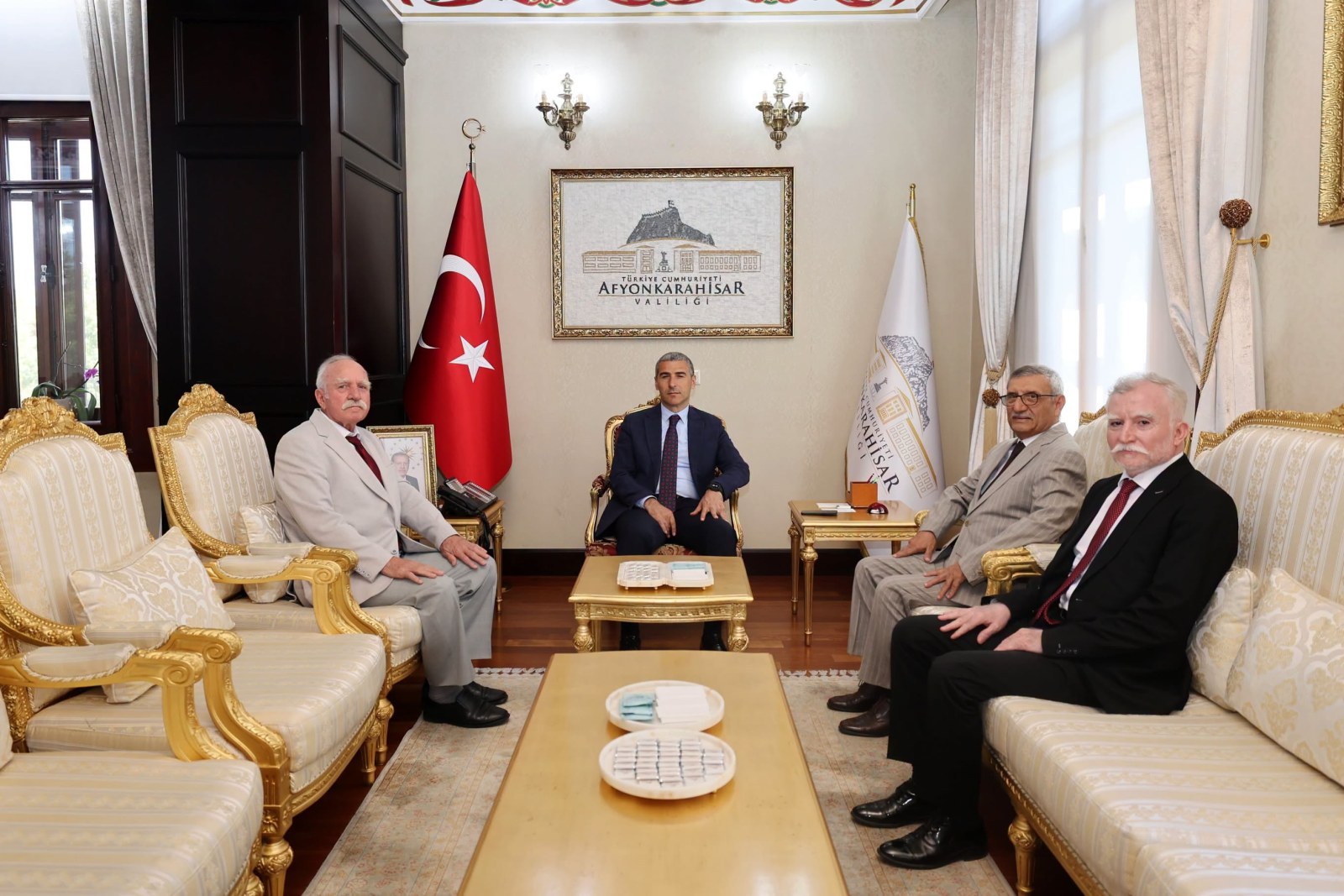 Vali Aktaş'a Ziyaretçi Akını