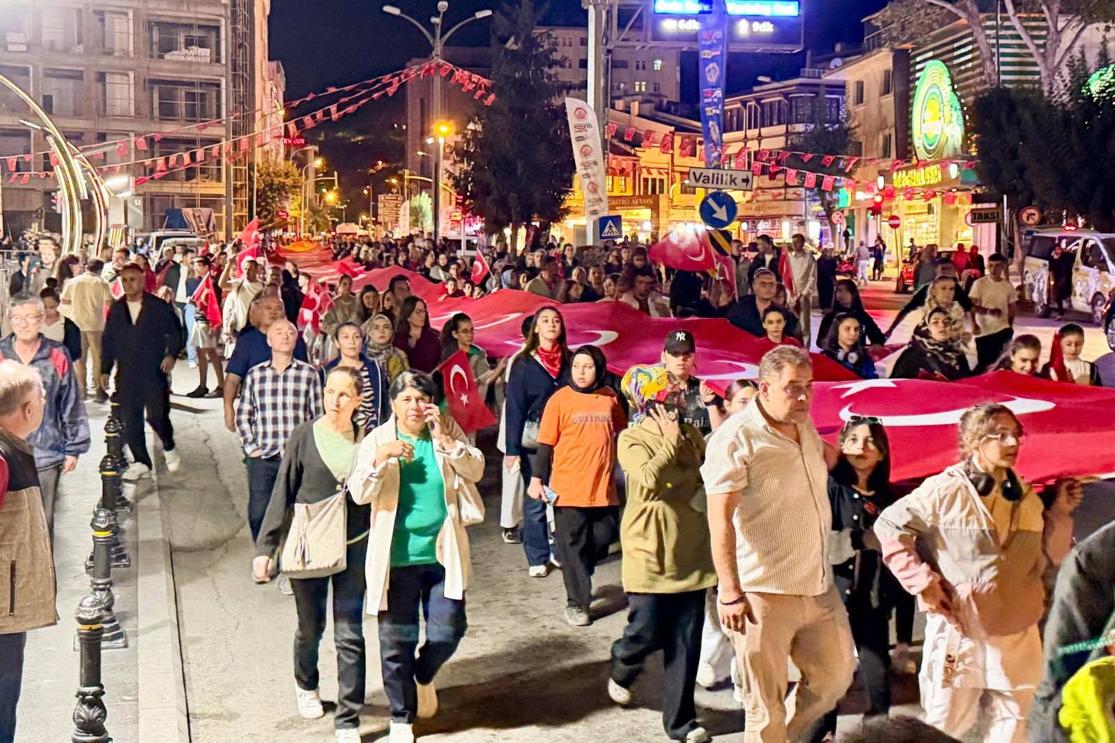 Afyonkarahisar'da Fener Alayı Coşkusu