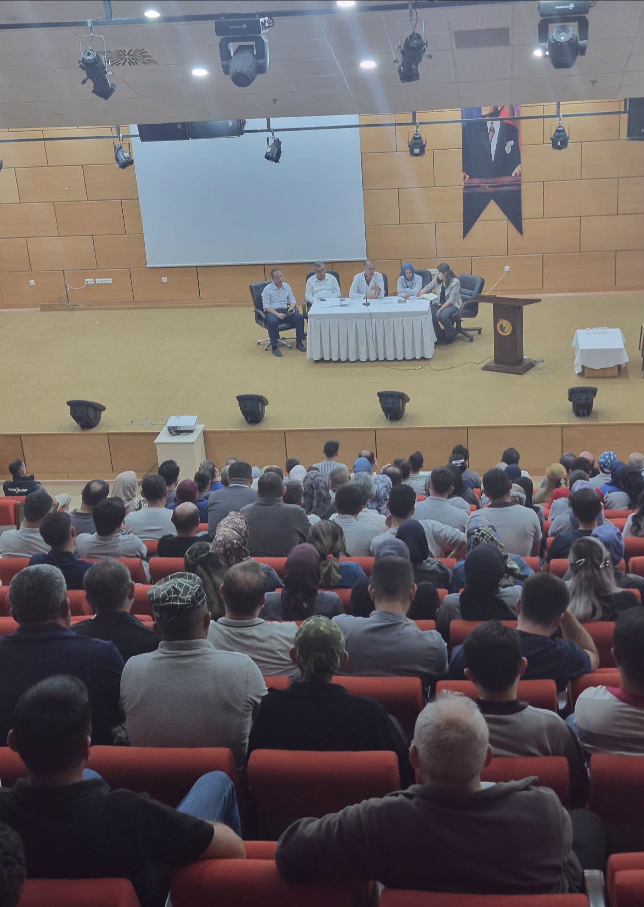 Devlet Hastanesinde İstişare Toplantısı Yapıldı