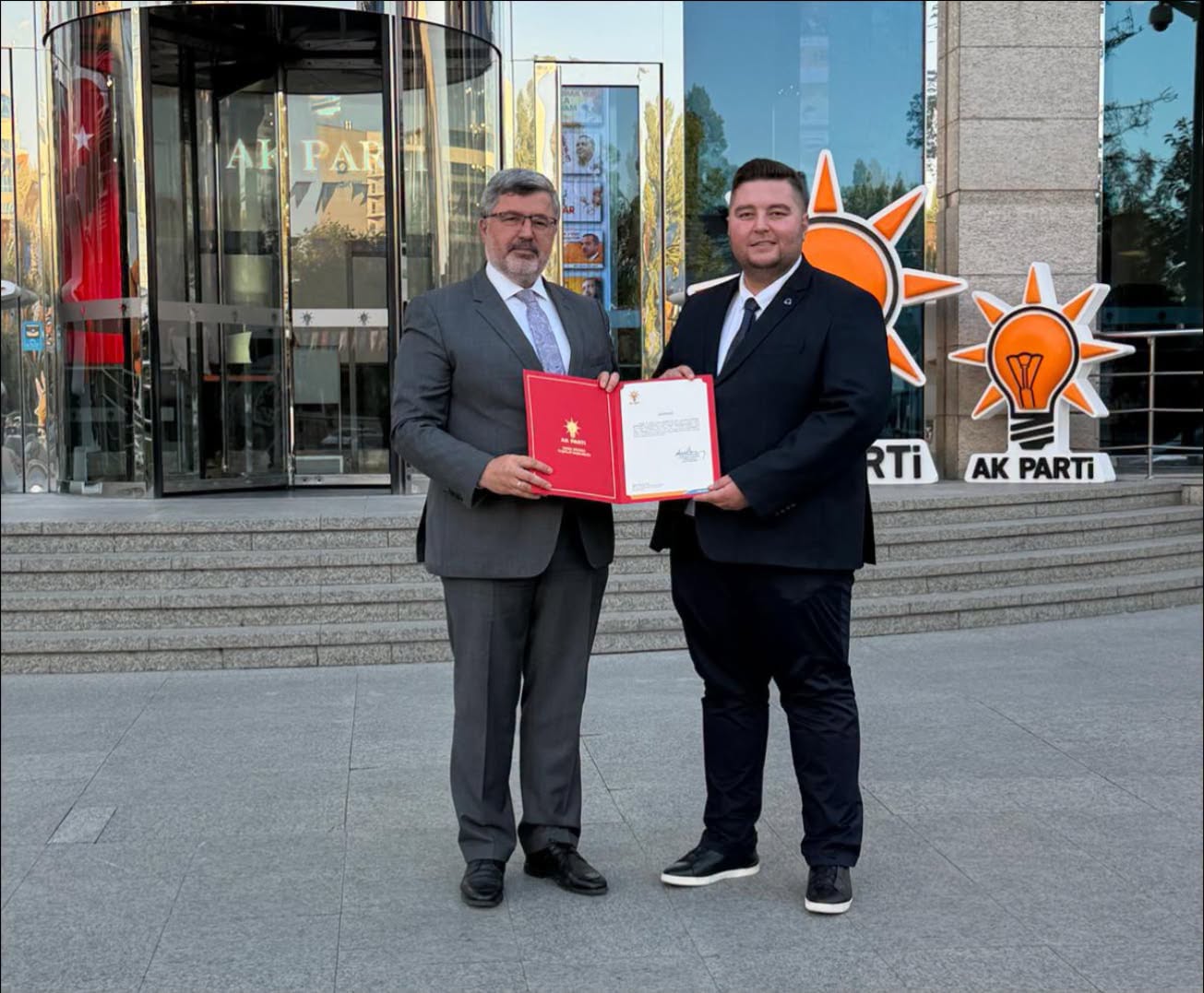 Ak Parti Başmakçı İlçe Başkanı Hayati Tezcan Oldu