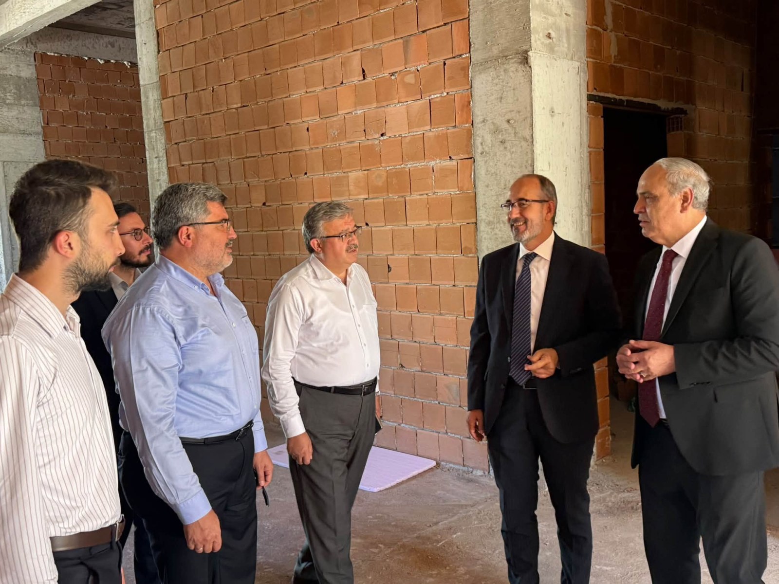 Yurdunuseven ve Özkaya, Sağlık Ocağı İnşaatını İncelediler