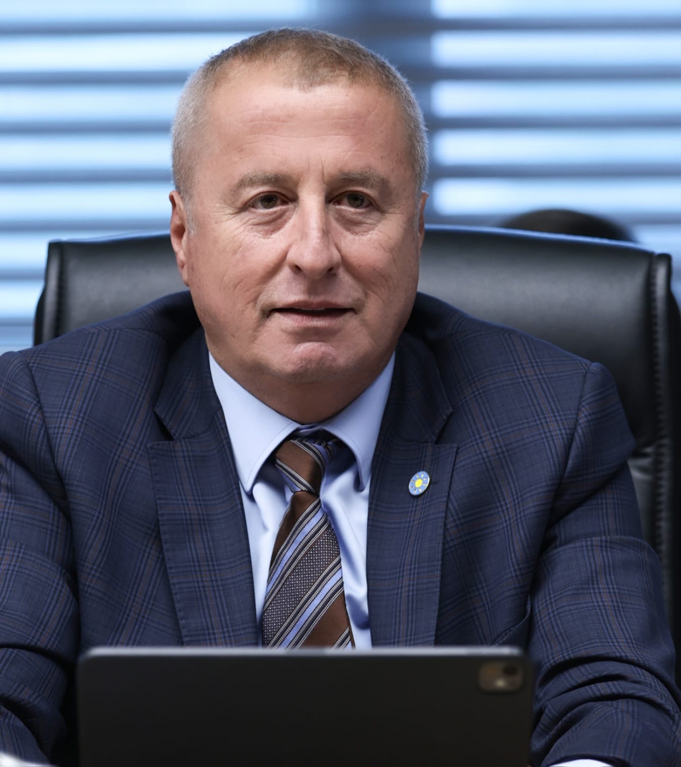 “BİR ÜLKENİN EN BÜYÜK SINAVI, EVLATLARINA NASIL BİR GELECEK BIRAKTIĞIDIR”