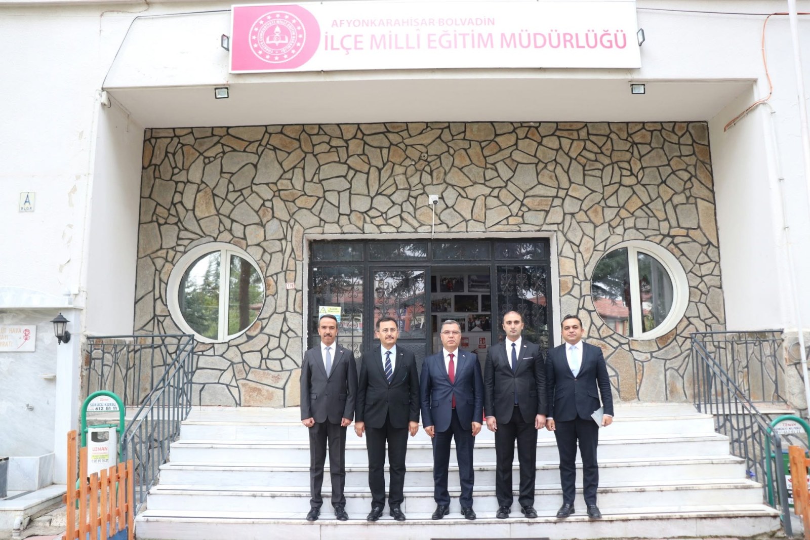 İSMAİL ALTINKAYNAK’TAN BOLVADİN İLÇE MİLLİ EĞİTİM’E ZİYARET