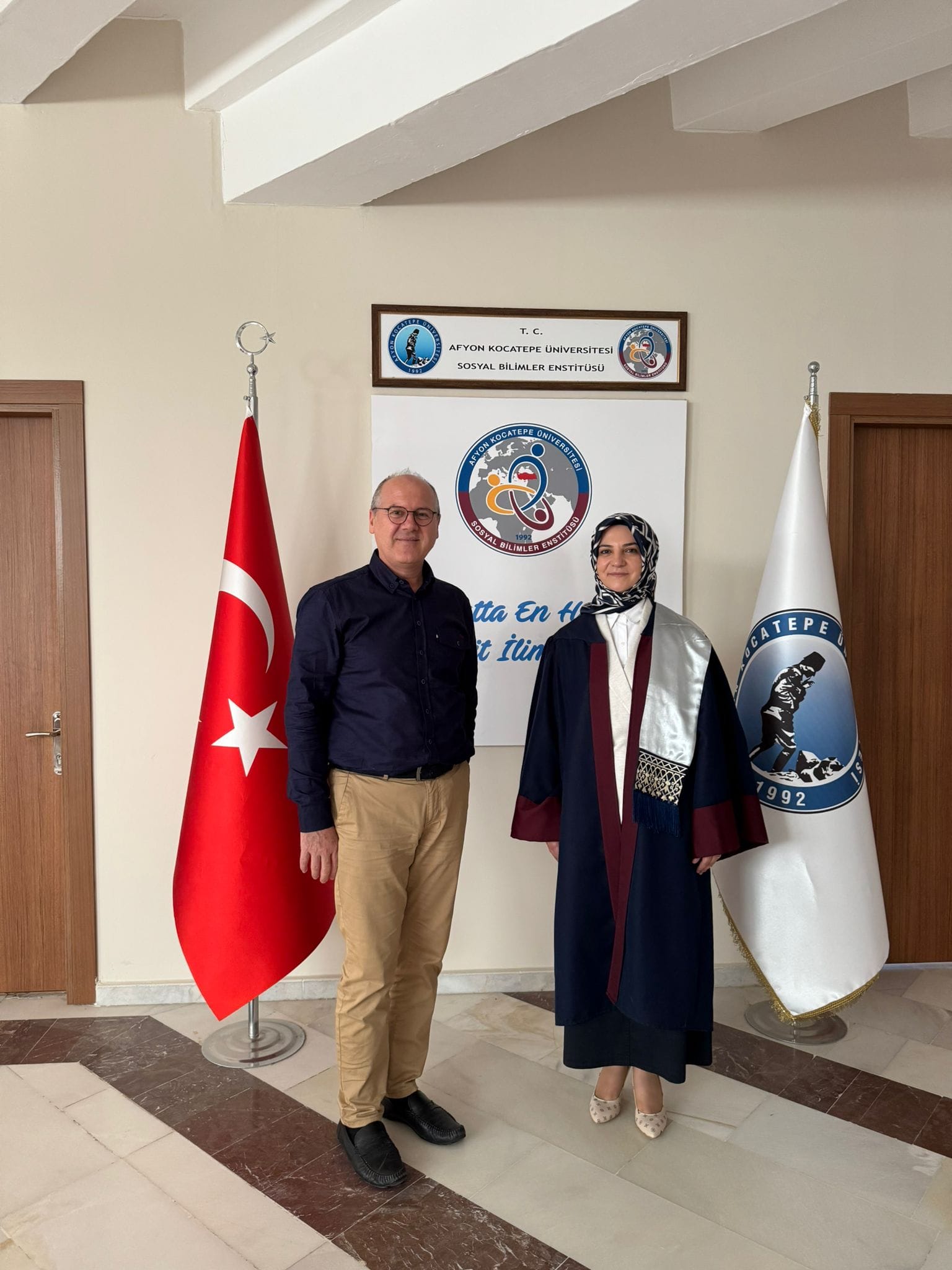 AKÜ Lisansüstü Mezunundan Uluslararası Kongrede Akademik Başarı