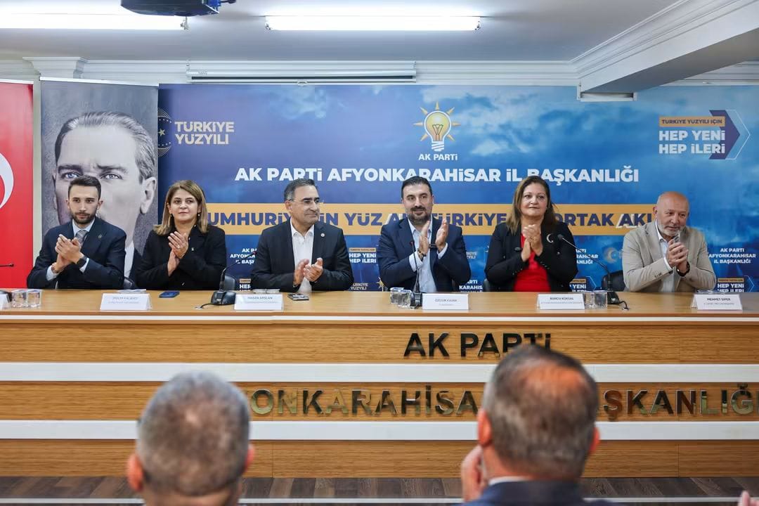 AK PARTİ AFYONKARAHİSAR 98. İL DANIŞMA MECLİSİ TOPLANTISI GERÇEKLEŞTİRİLDİ