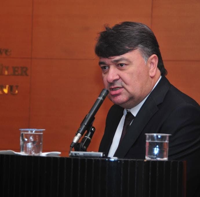 Karataş’tan TAG Martı Tepkisi “Şoför Esnafının Emeğini Yedirmeyiz”