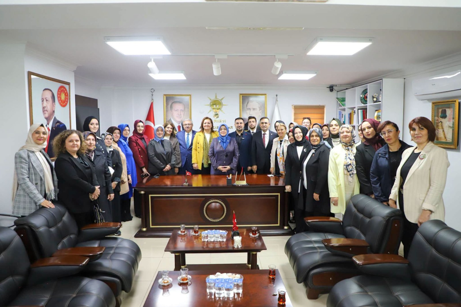 Ercan, Ak Parti İl Başkanlığını Ziyaret Etti