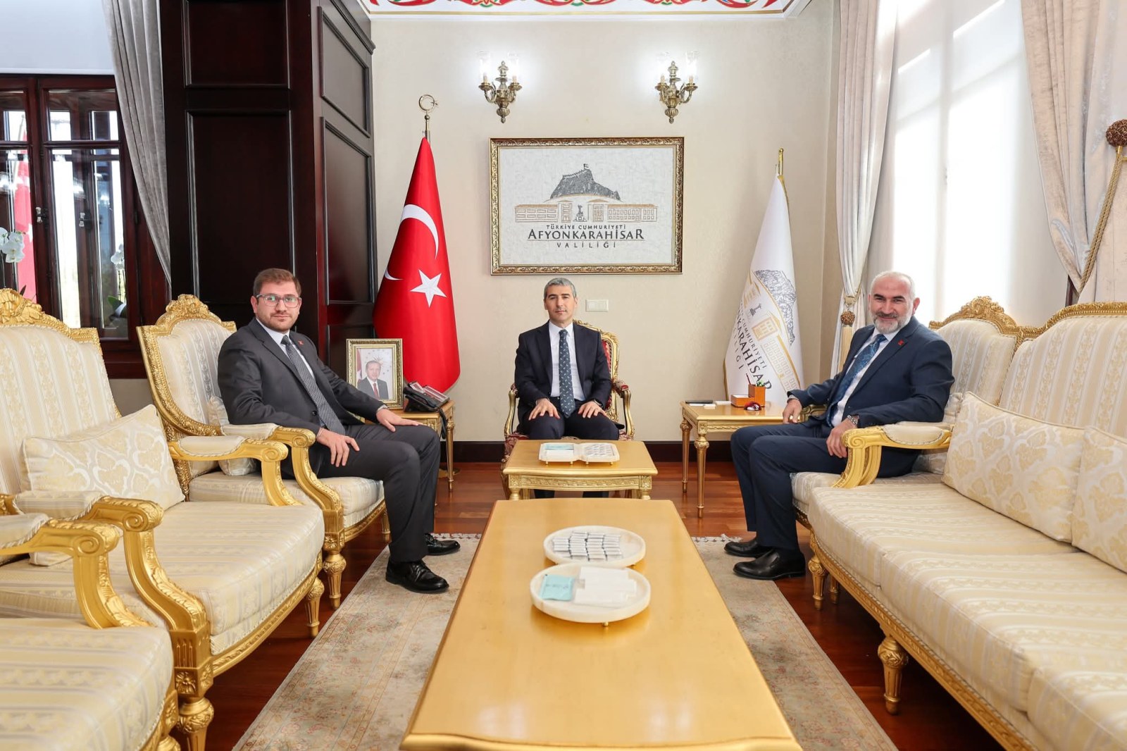 TÜRKİYE-ÇİN DERNEĞİ’NDEN VALİ AKTAŞ’A ZİYARET