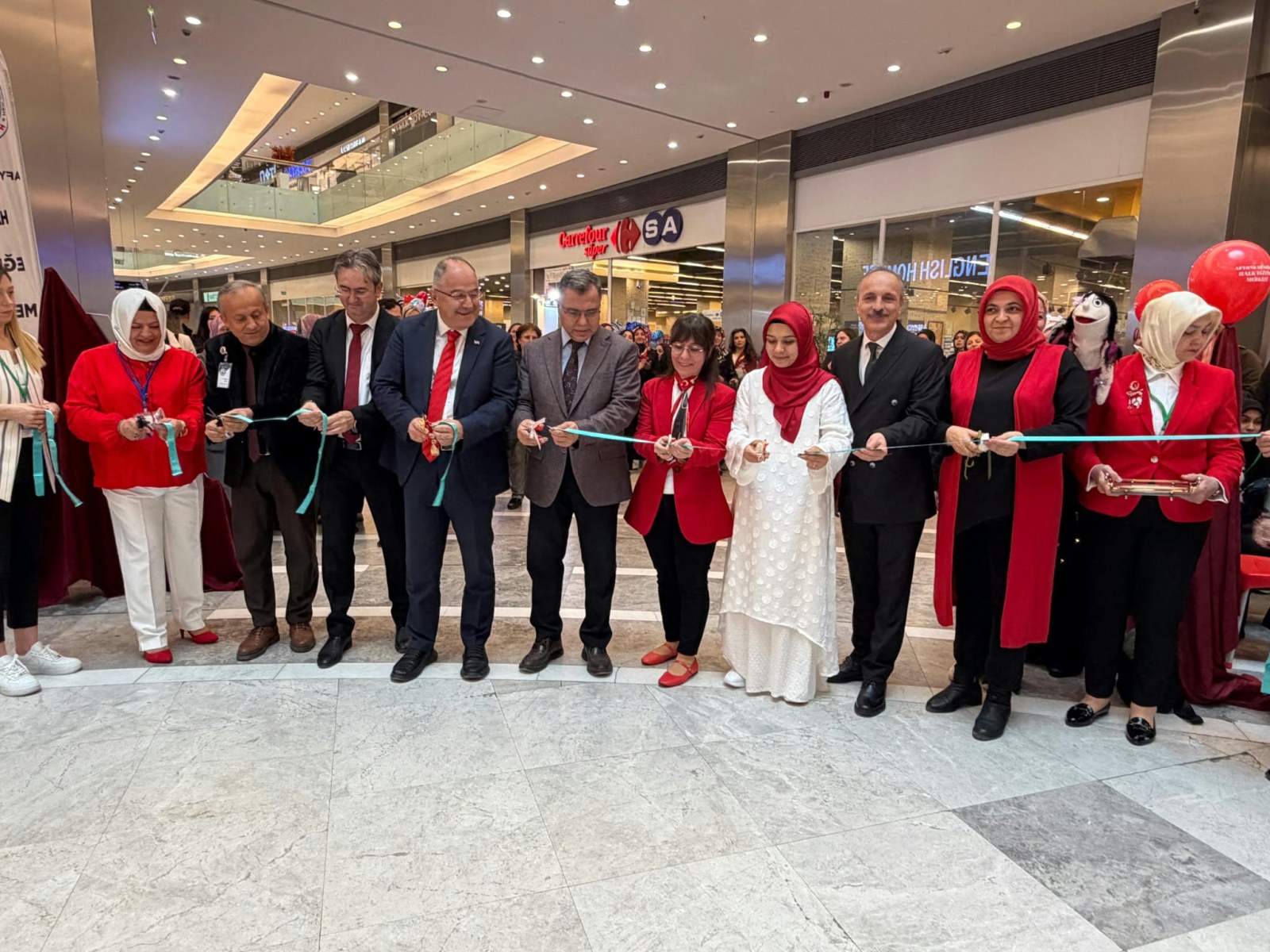 “Halk Eğitim Merkezi Kadınları Gözüyle Cumhuriyet” Sergisi Açıldı