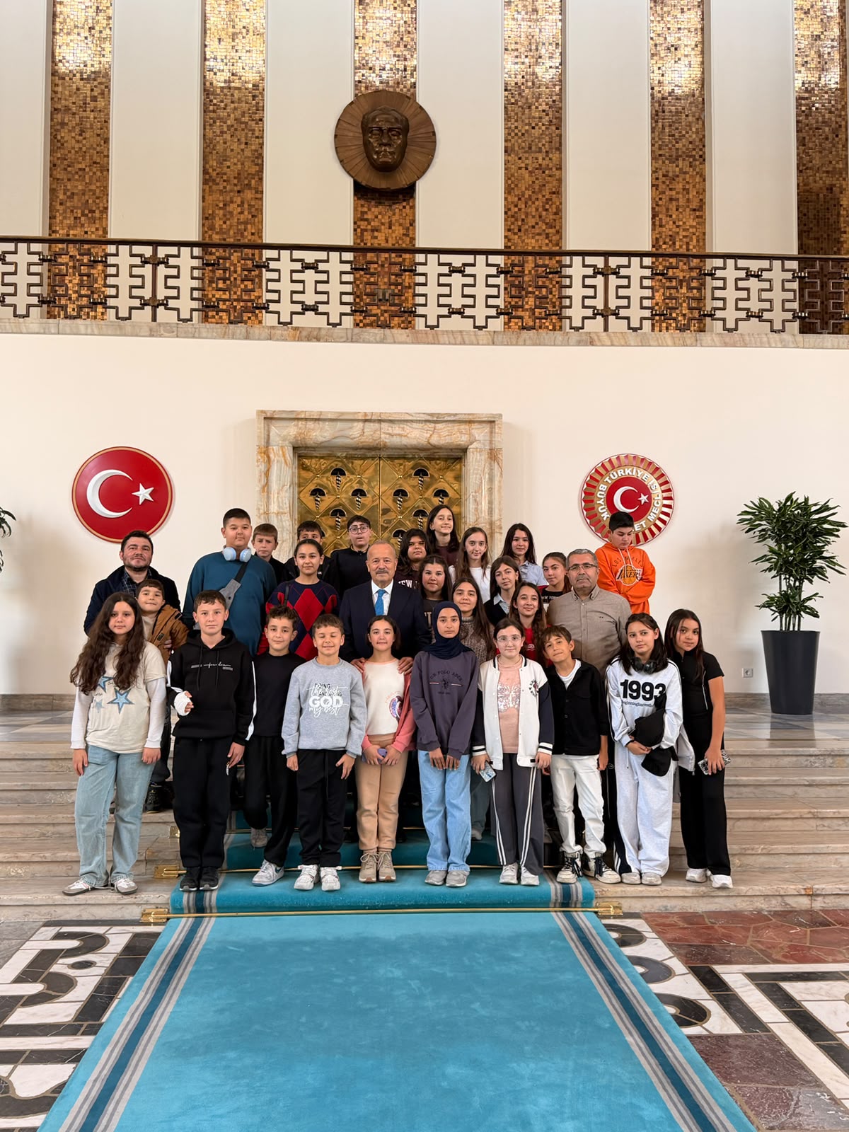 Taytak, Öğrencileri TBMM'de Ağırladı
