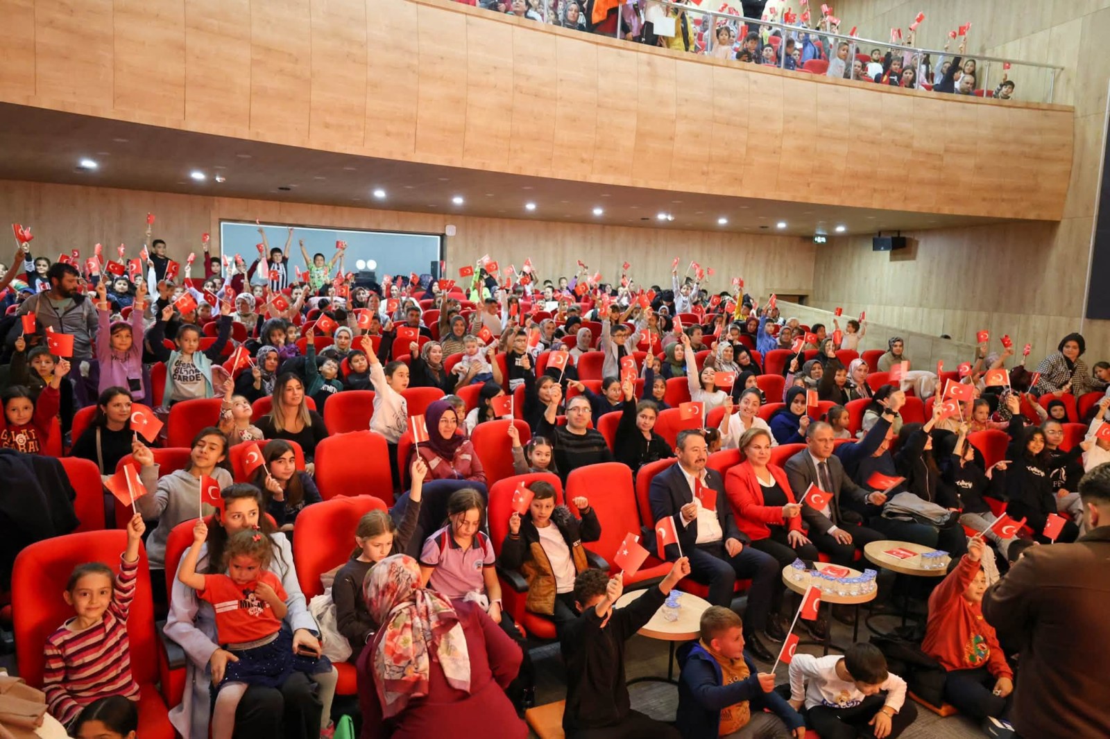 5. GELENEKSEL ÇOCUK SANATLARI FESTİVALİ COŞKUYLA GERÇEKLEŞTİRİLDİ